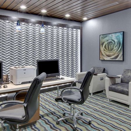 Hampton Inn & Suites Tyler-South Exteriör bild