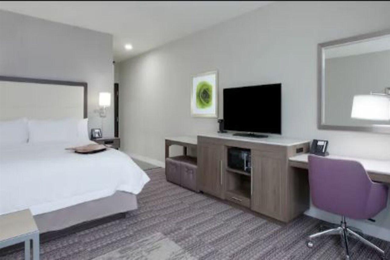 Hampton Inn & Suites Tyler-South Exteriör bild